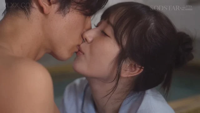 START-483 Tiểu tam bỏ phố về quê và mối tình với người bạn thơ ấu